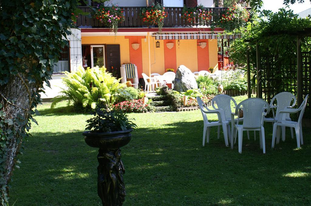 פאק אם סי Pension Stissen Haus Am See מראה חיצוני תמונה
