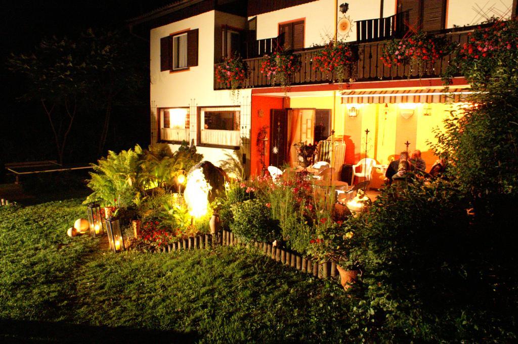 פאק אם סי Pension Stissen Haus Am See מראה חיצוני תמונה